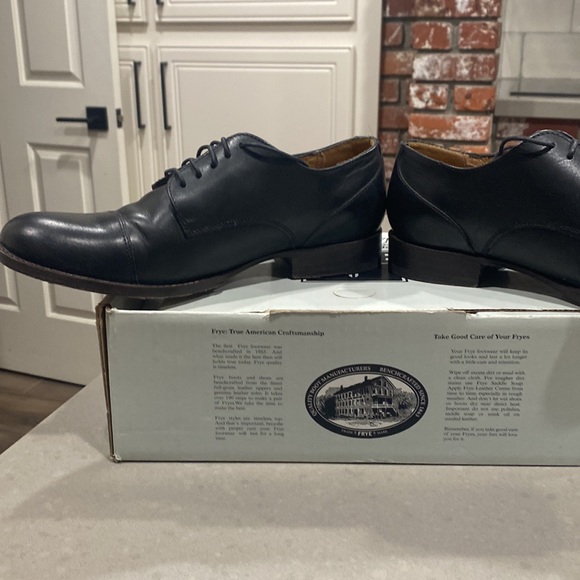 EUC FRYE erin oxford womens 10 - Picture 7 of 12